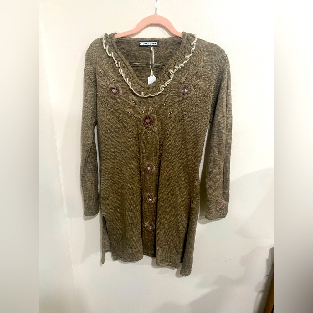 Vintage sweater with delicate details